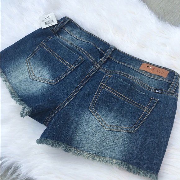 Patriotic jean shorts🇺🇸 - Picture 2 of 4