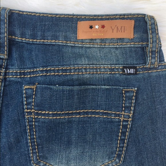 Patriotic jean shorts🇺🇸 - Picture 3 of 4