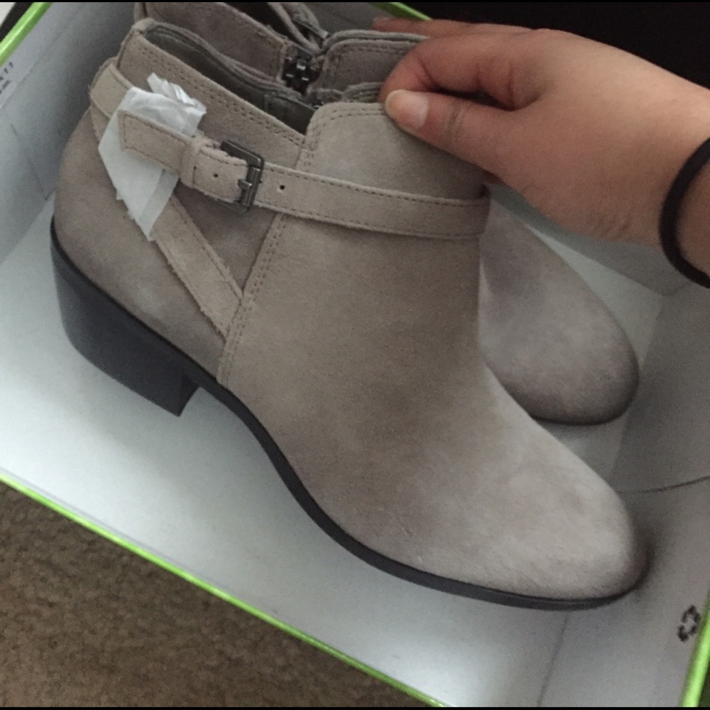 Sam Edelman Pirro Booties in Taupe