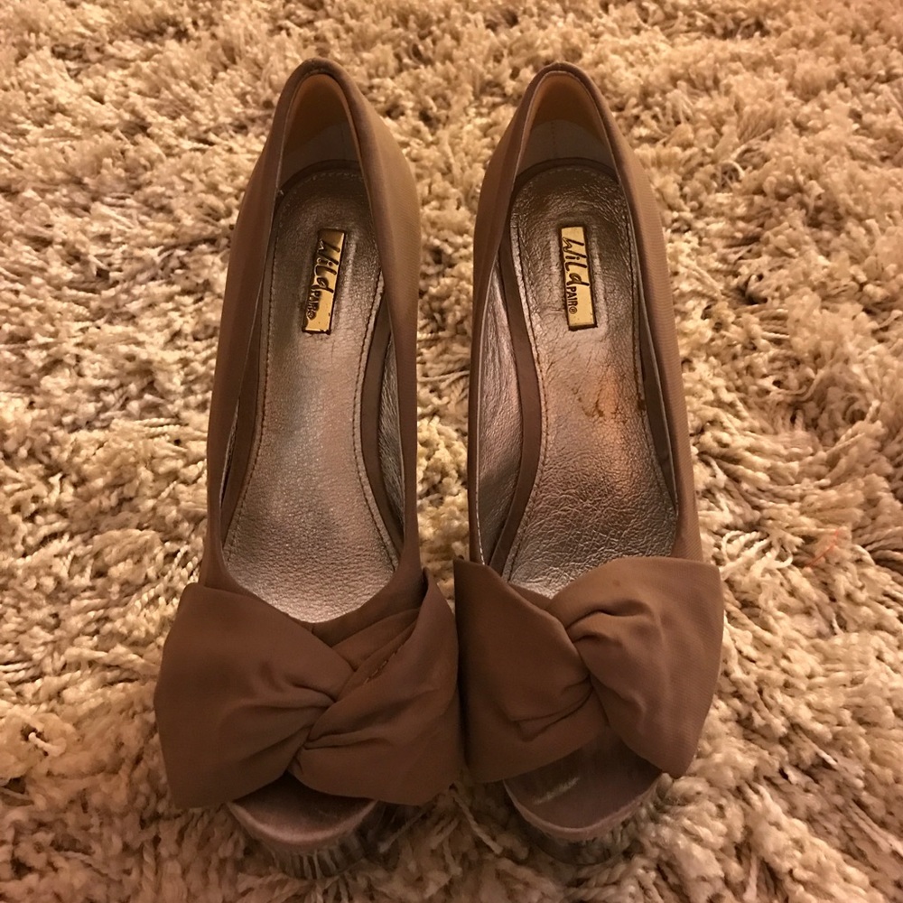 Brown Wild Pair Platforms