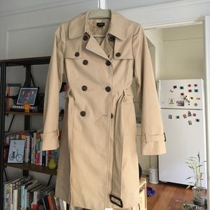 Practically new JCrew trench coat size 4 NWOT