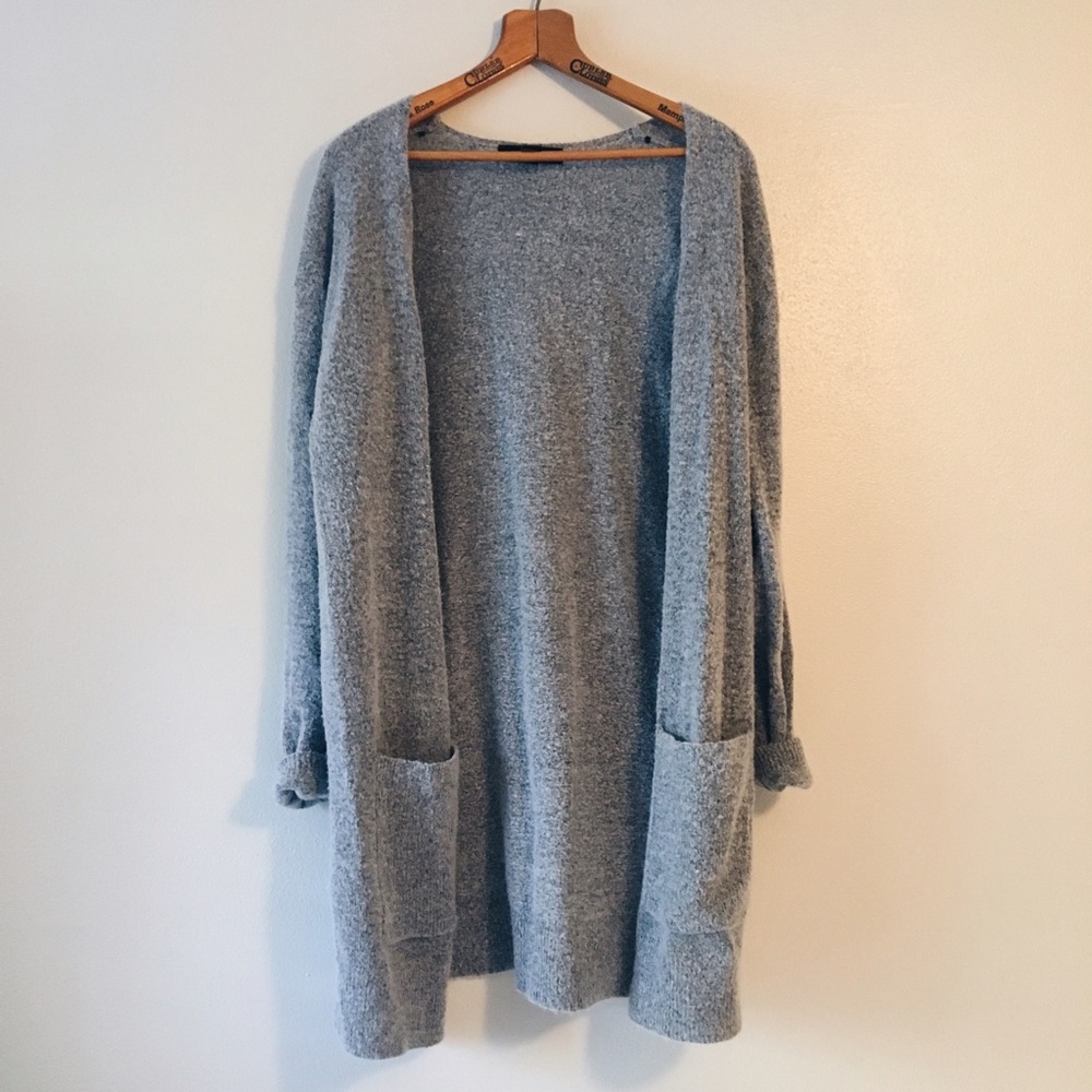 Forever 21 ✨ Gray long cardigan