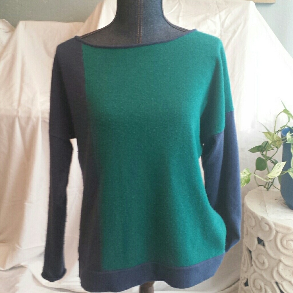 Two tone Cashmere sweater