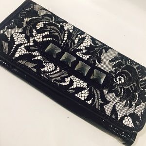 bebe lace wallet