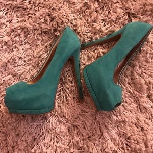 Teal Pumps