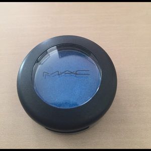 💙 MAC Cosmetics Eye Shadow - How Royal