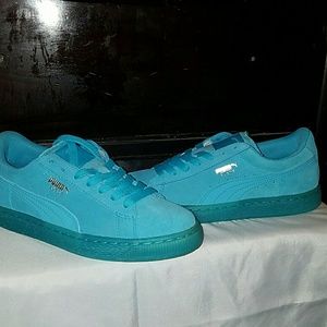 BRAND NEW!! Suede Classic ICED Puma