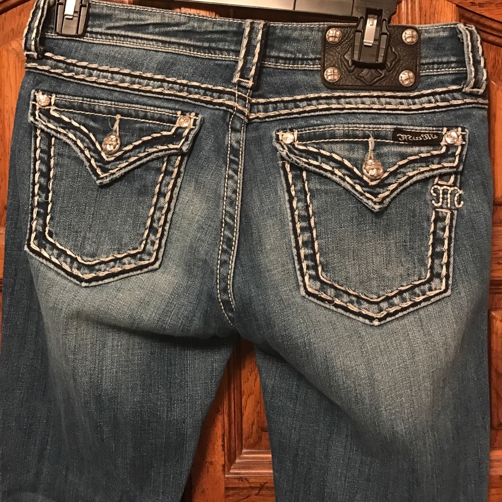 MISSME BOOT CUT DISTRESSED JEANS