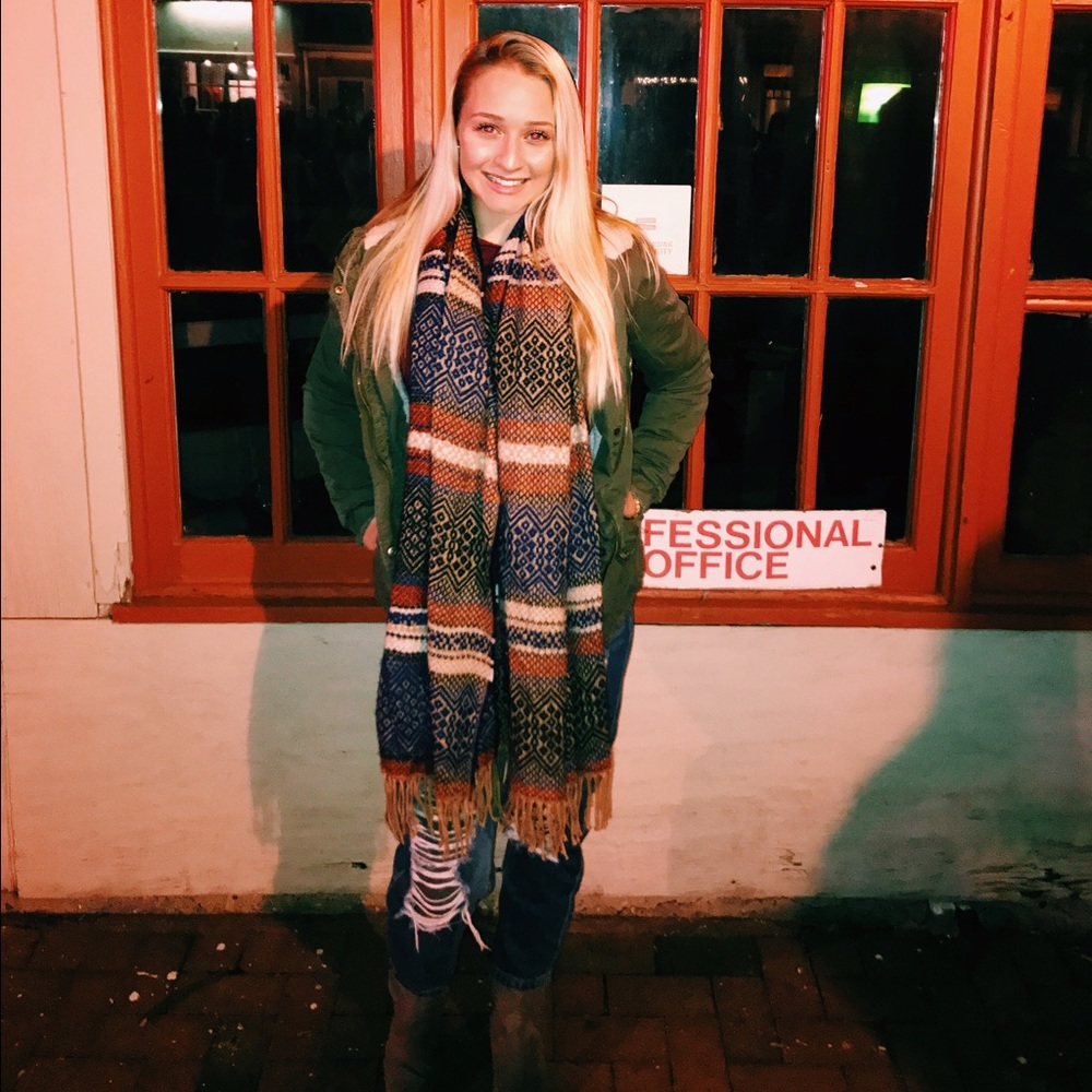 Meet your Posher, Erica