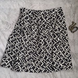 B&W GRAPHIC print Linen blend skirt