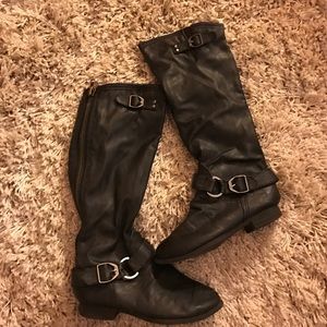 Black Tall Boots