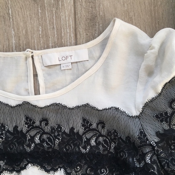 Bundled 🌟 LOFT Lace Trim Top - Picture 2 of 2