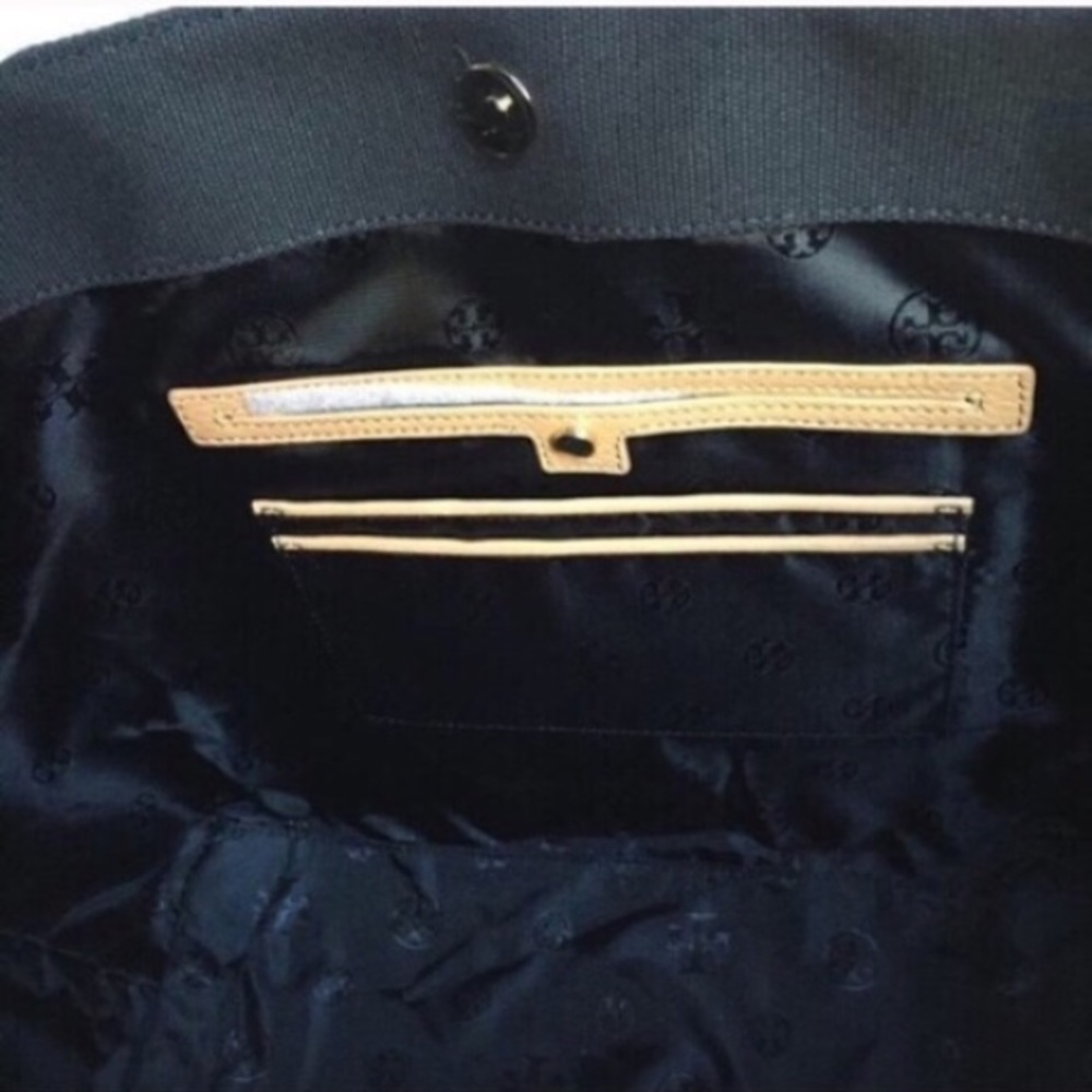 ââSOLD. TORY BURCH NWT CANVAS STACKED T SOLDââ - Picture 4 of 4