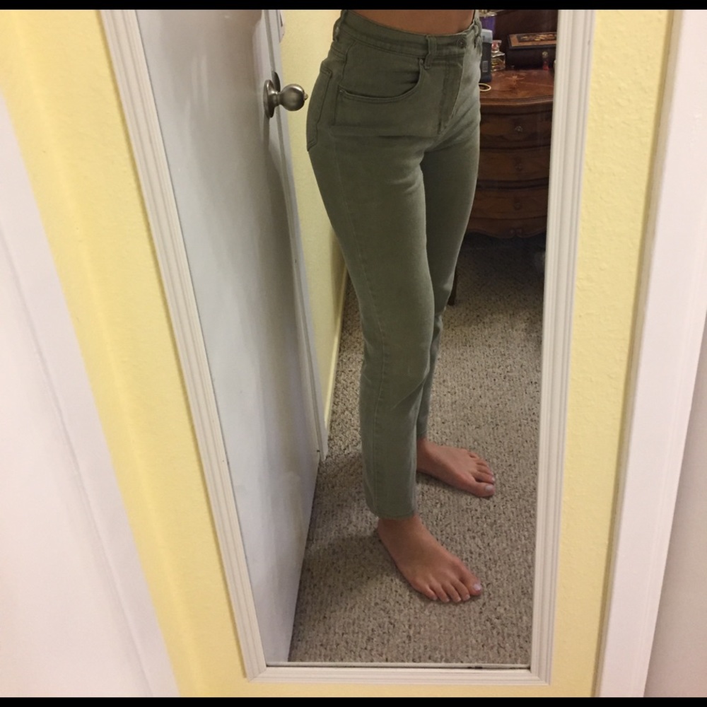 High waisted pants