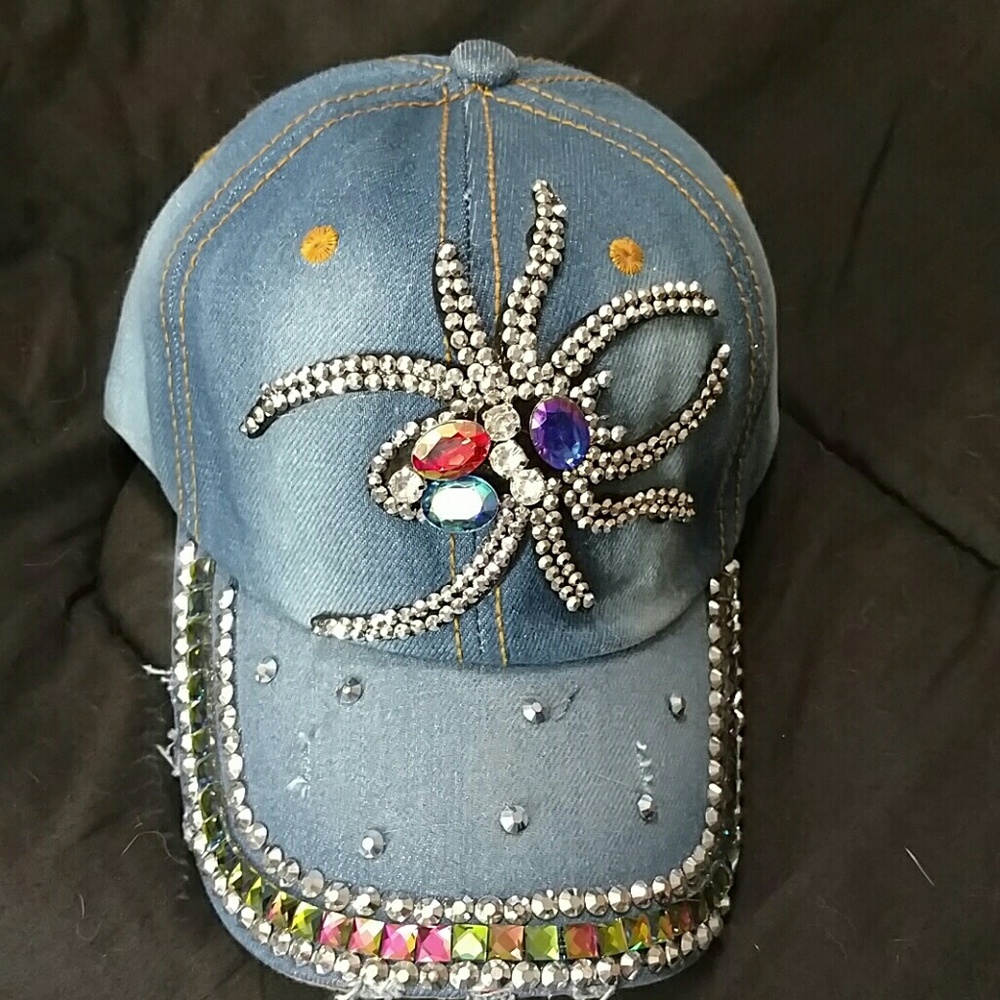 NWOT DENIM DISTRESSED ADJUSTABLE BLING CAP