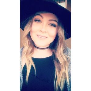 Meet your Posher, Kelsey