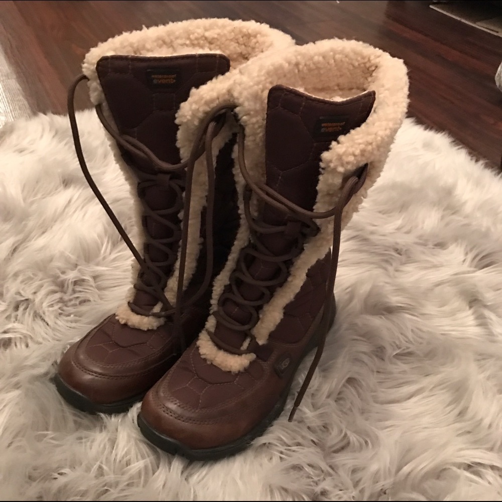 Ugg Snowboots