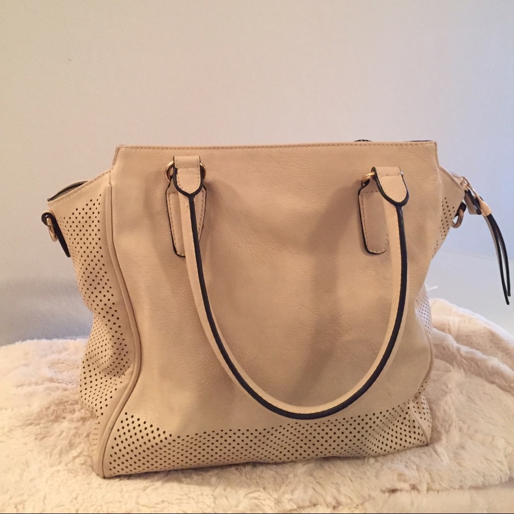 Francesca's Large Shoulder Bag