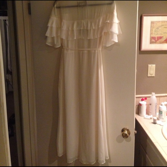 Reformation NWT Garbo Dress in White - Picture 6 of 8