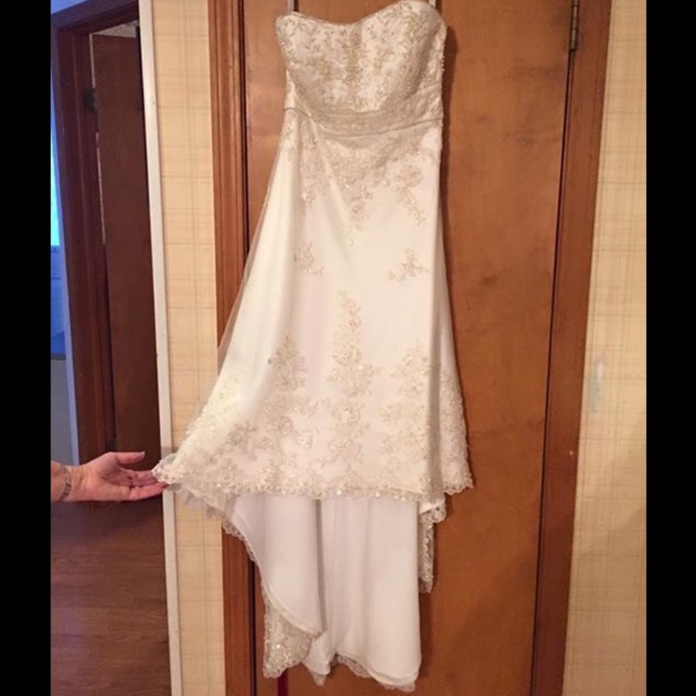Alfred Angelo wedding dress *PRICE IS FIRM*