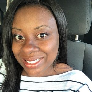 Meet your Posher, Tamara