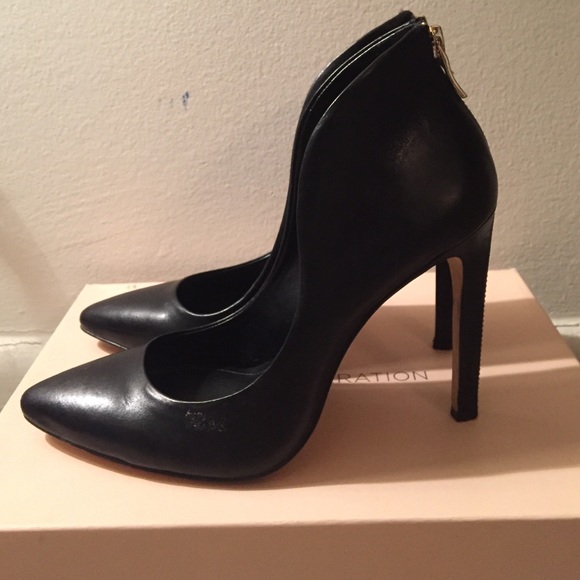 BCBGeneration Shoes - BCBG BG-Conrad leather zip back heels size 8.5 BCBGeneration Shoes - BCBG BG-Conrad leather zip back heels size 8.5