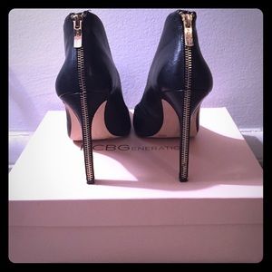 BCBGeneration Shoes - BCBG BG-Conrad leather zip back heels size 8.5 BCBGeneration Shoes - BCBG BG-Conrad leather zip back heels size 8.5