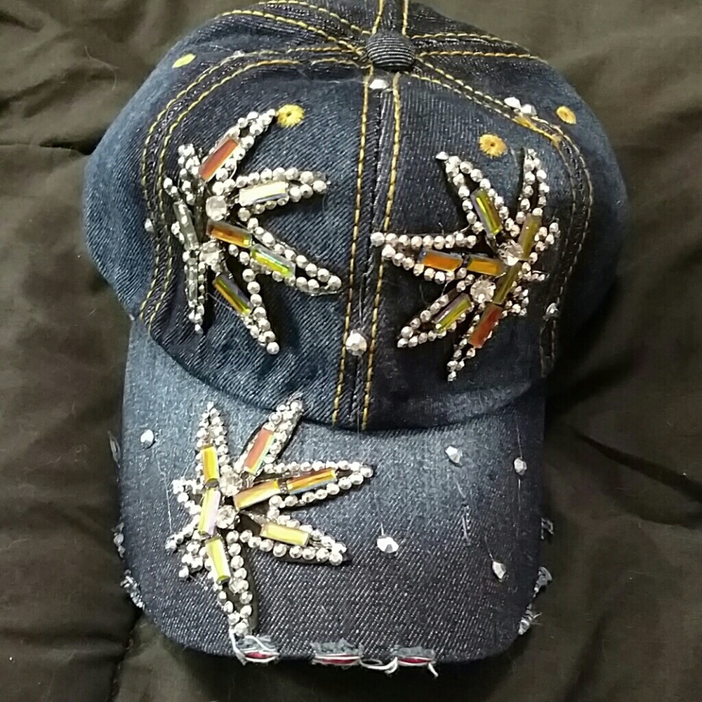 NWOT DARK DENIM DISTRESSED BLING CAP