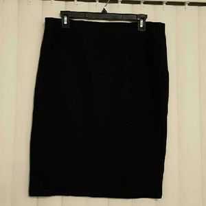 Black Stretchy Pencil Skirt