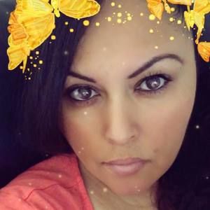 Meet your Posher, Ana