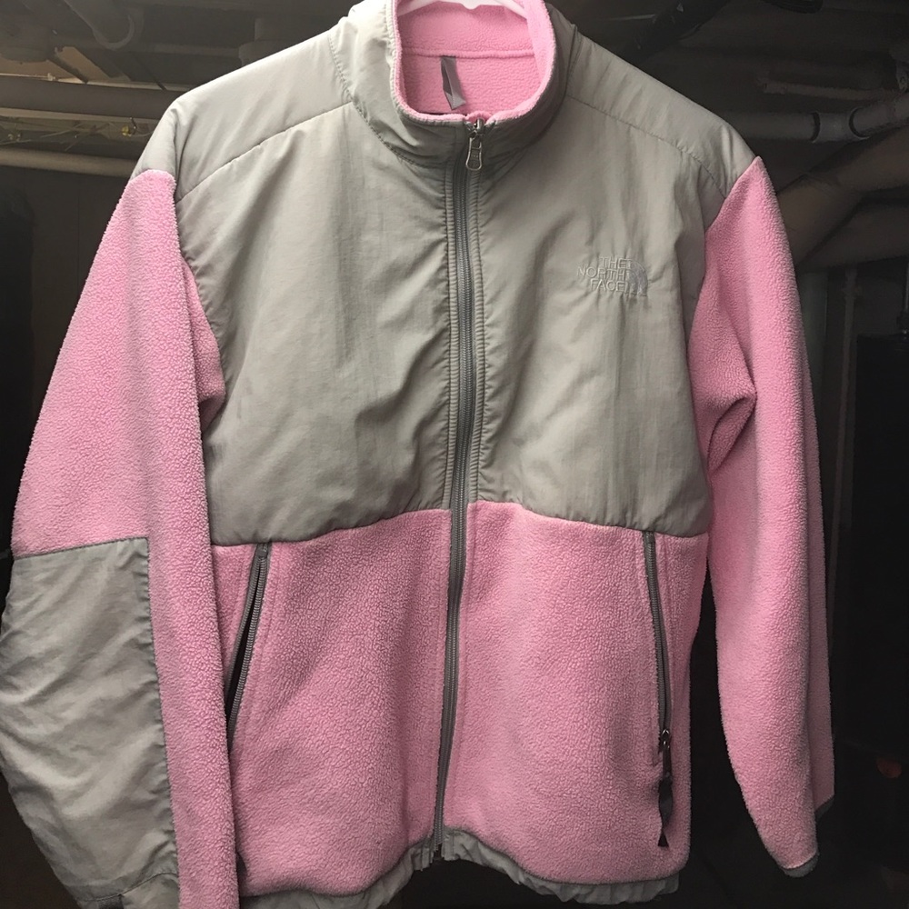 Youth/juniors northface sweater