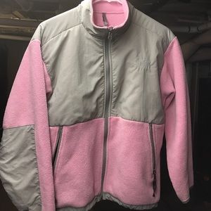 Youth/juniors northface sweater