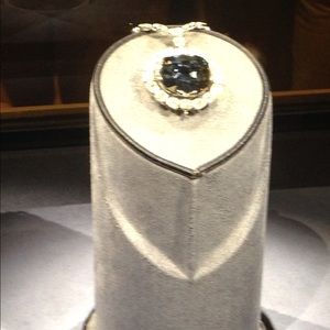 Meet your Posher, Peggy