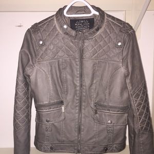 faux vegan leather green/tan jacket