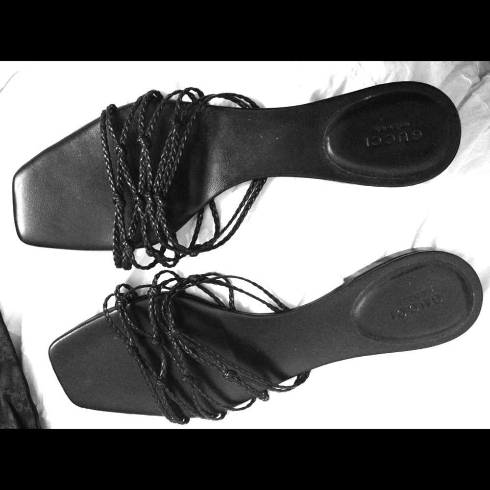 Genuine GUCCI black strappy sandals - BRAND NEW!!!