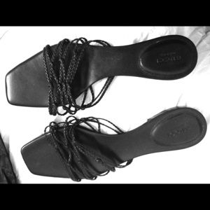 Genuine GUCCI black strappy sandals - BRAND NEW!!!