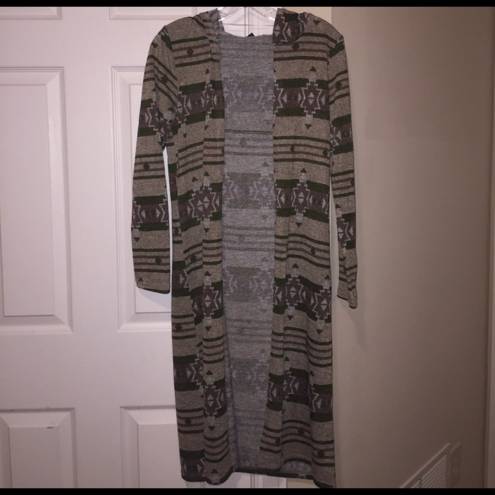 Pattern Cardigan (Winter/Fall) - Picture 2 of 3