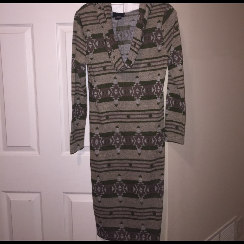 Pattern Cardigan (Winter/Fall) - Picture 3 of 3