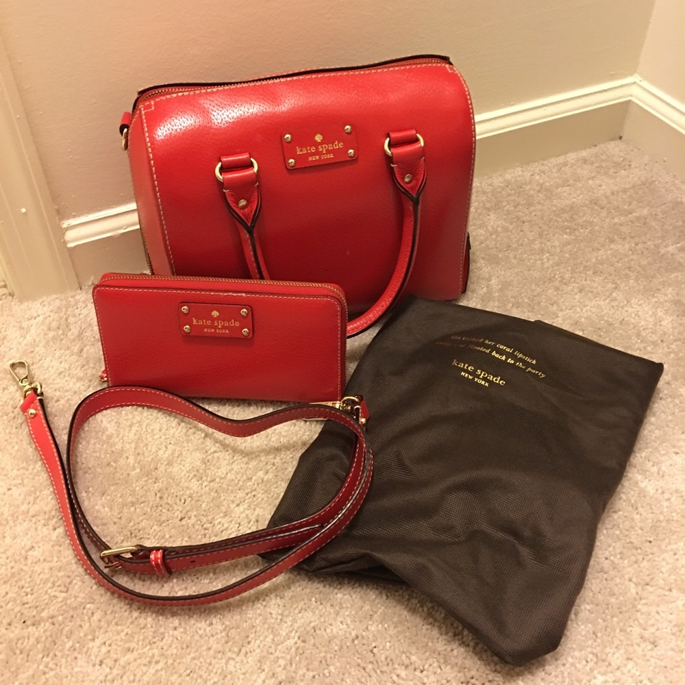 Red medium Kate spade