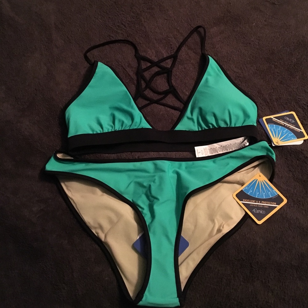 BNWT fabletics swimsuit.