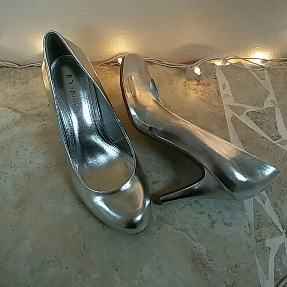 Silver metallic 3 inch heels