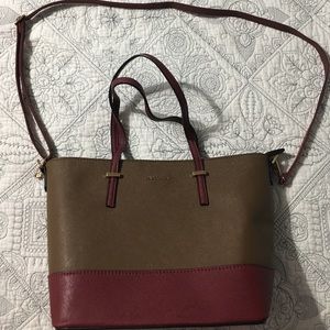 David Jones purse.
