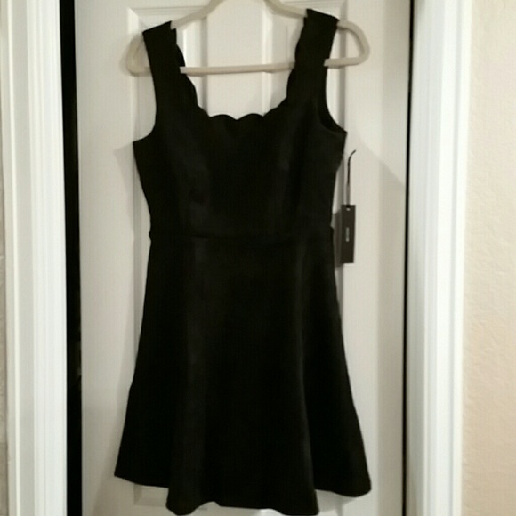 CLEARANCE Lulu's  Skater Dress - Picture 2 of 4