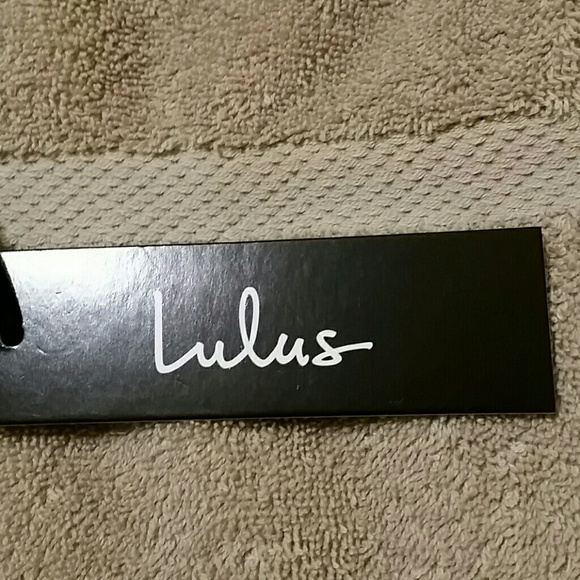 CLEARANCE Lulu's  Skater Dress - Picture 3 of 4