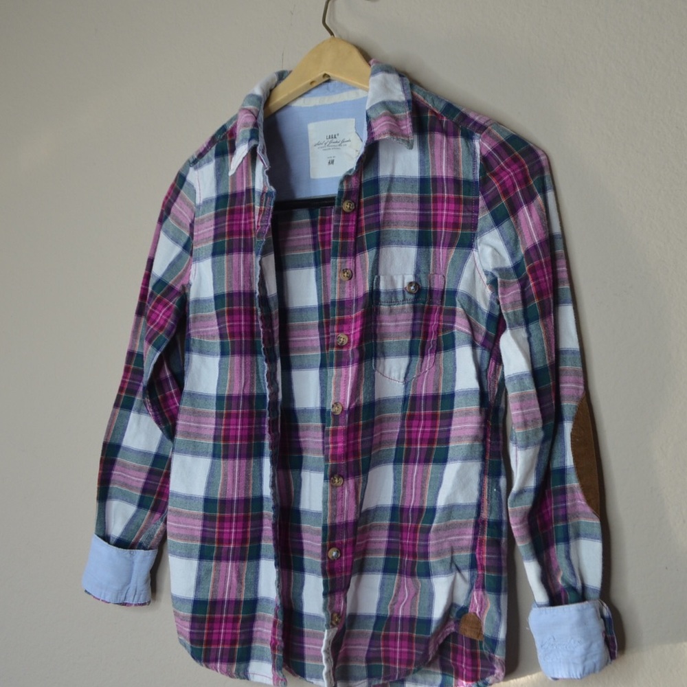 Detailed Flannel - Picture 2 of 4