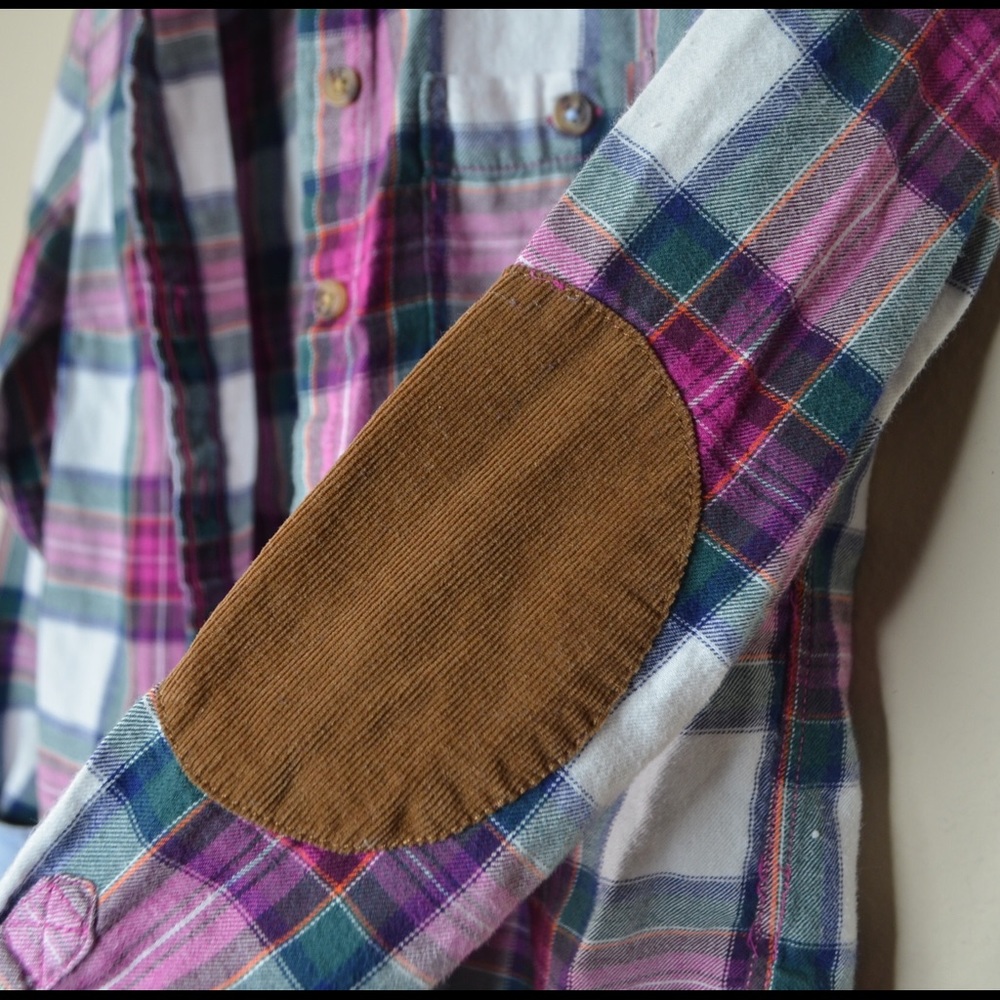 Detailed Flannel - Picture 3 of 4