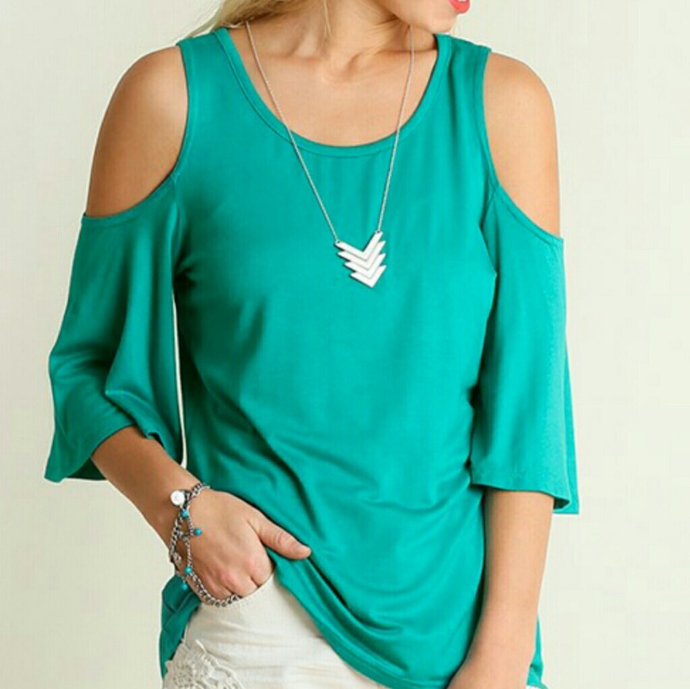 Cold Shoulder Tee