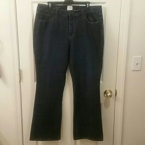 NWOT Saint John's Bay Jeans Size 16