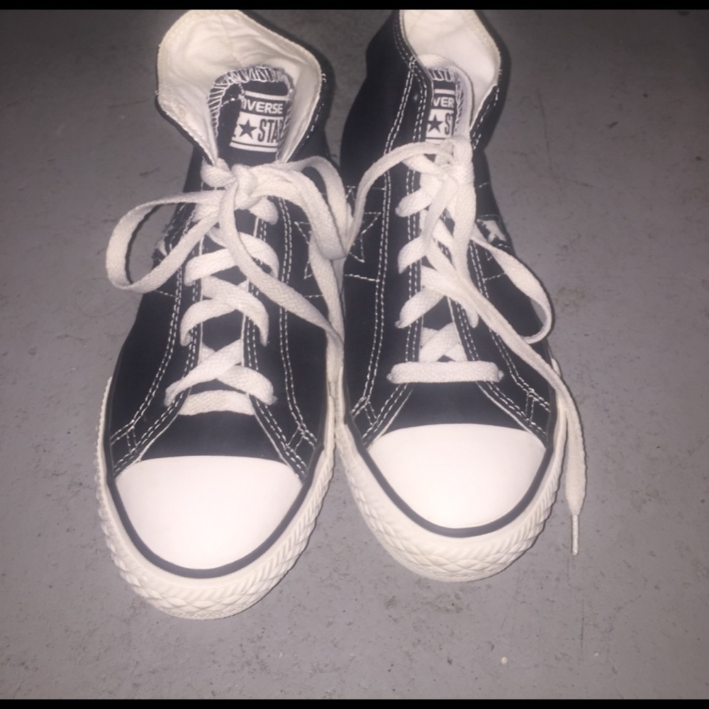 Black Converse One Star