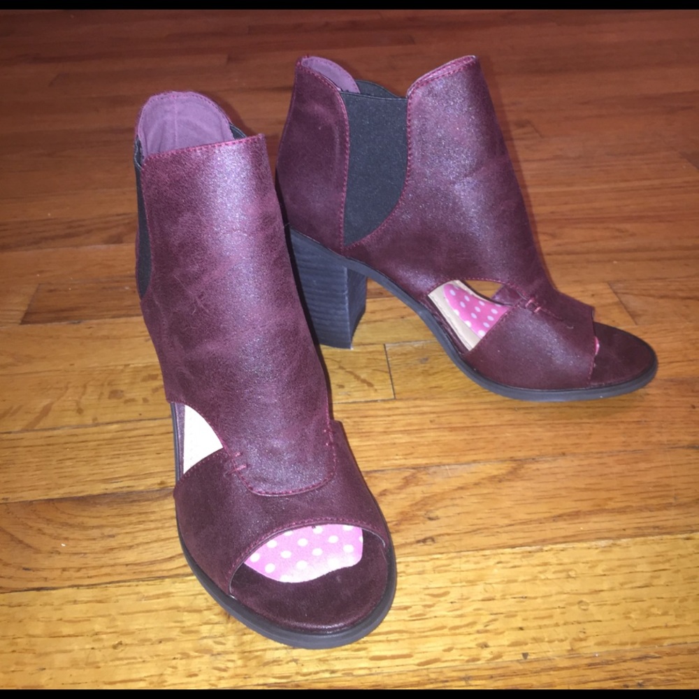 Open toe high heel ankle boot